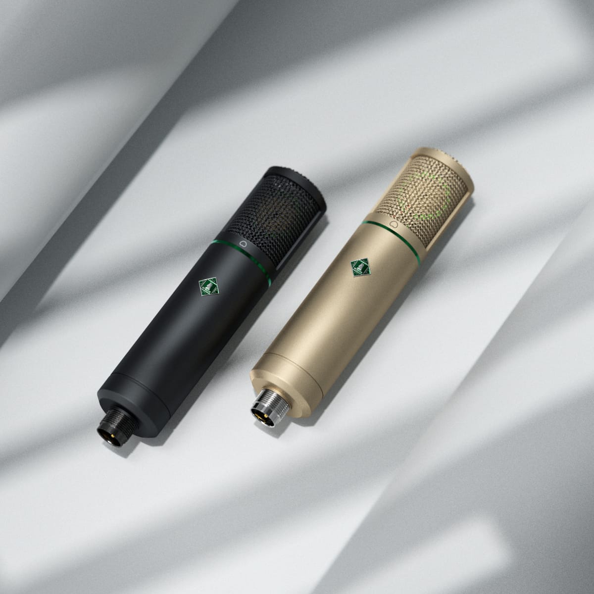 F22S-Large-Diaphragm-Condenser-Microphone-Gold-and-Blue-Gray-Display-Image